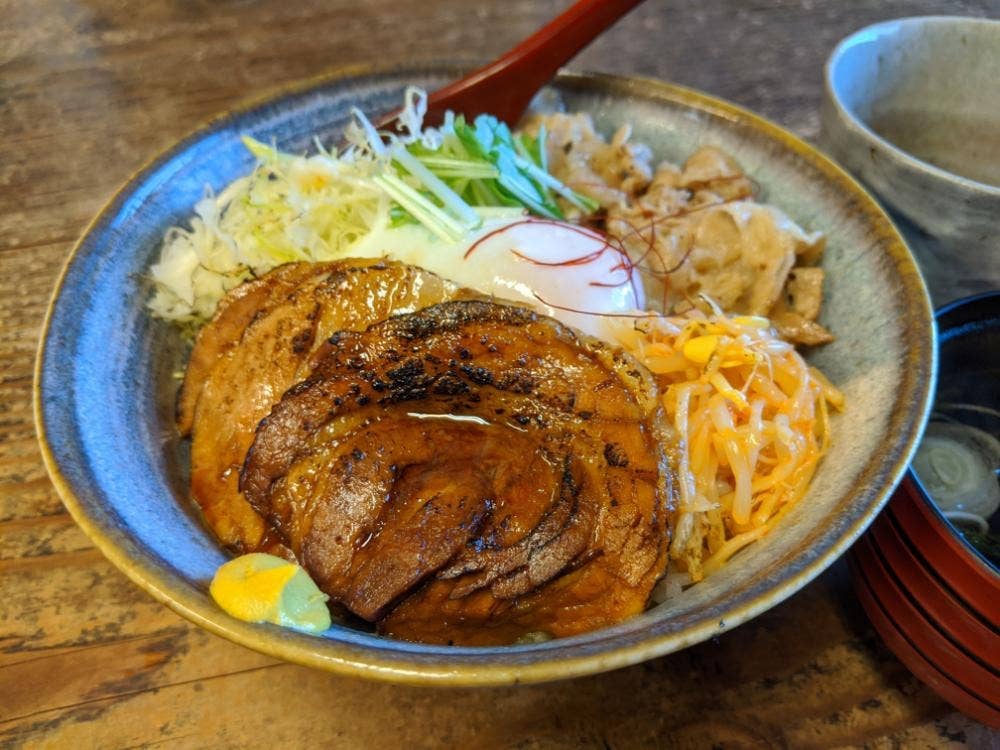 ランチ イッタ