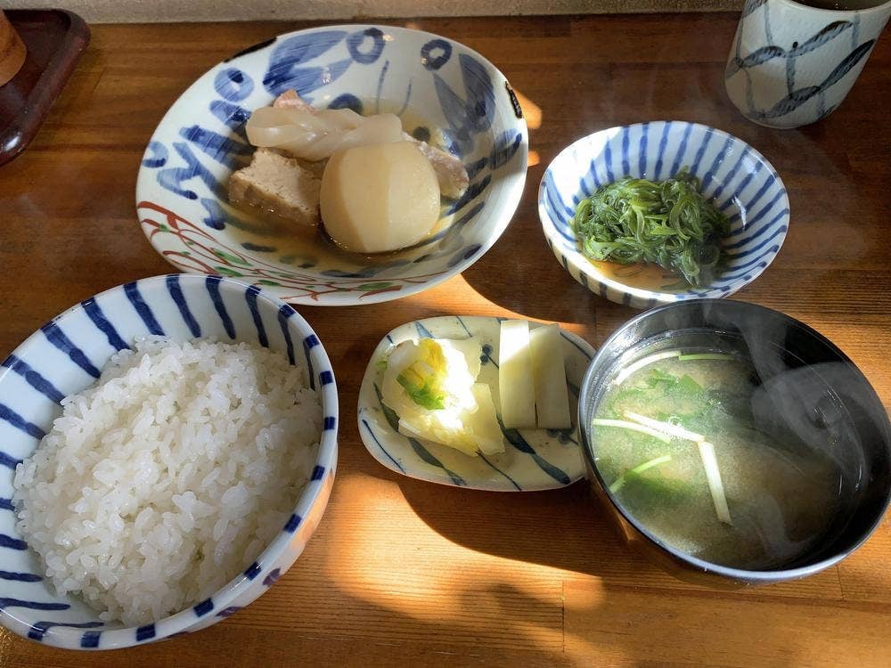 和寮真木