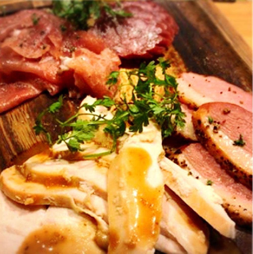 ヨッカイチワイン食堂 enici