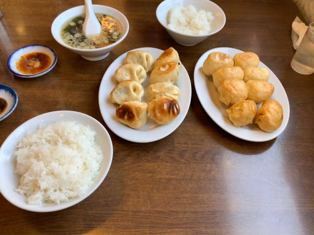 ホワイト餃子 前橋店