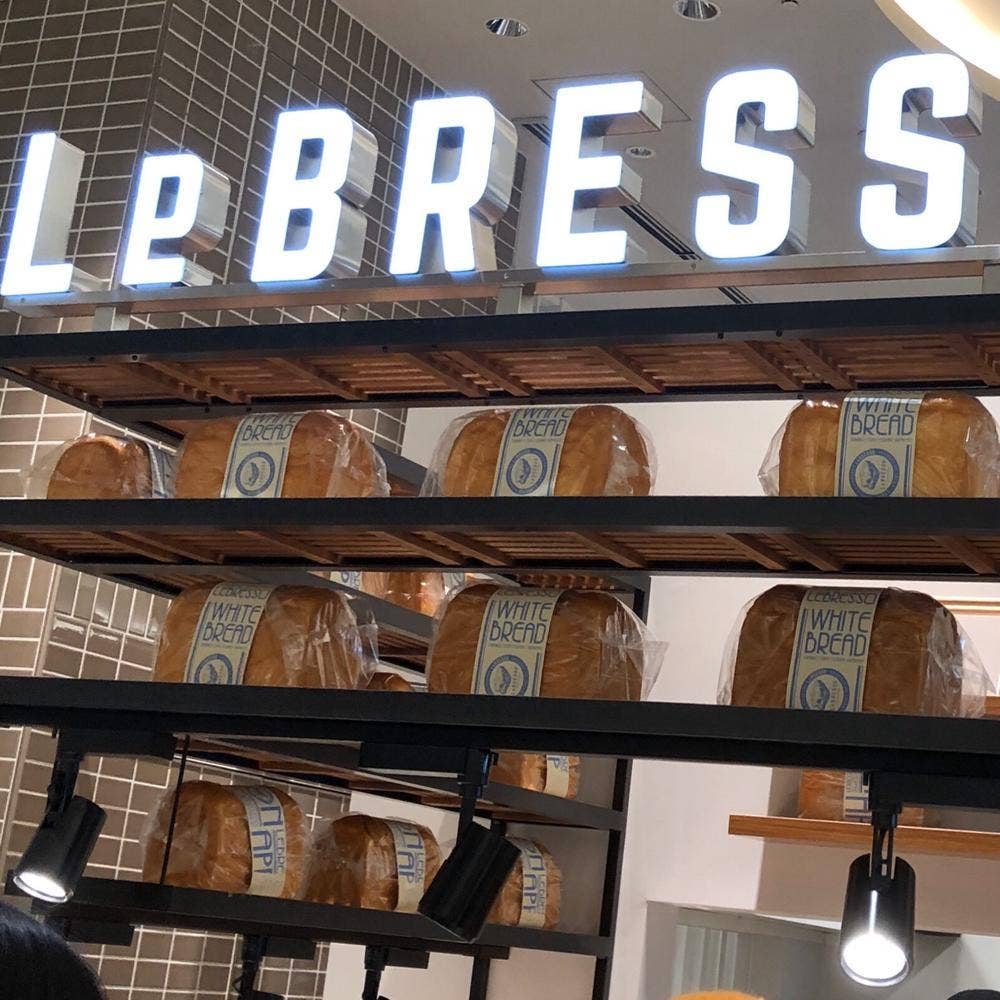 LeBRESSO 博多マルイ店