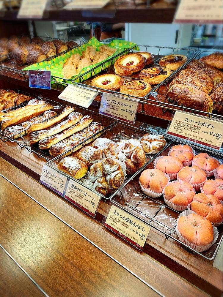 阪急ベーカリー&カフェ イオンタウン菰野店