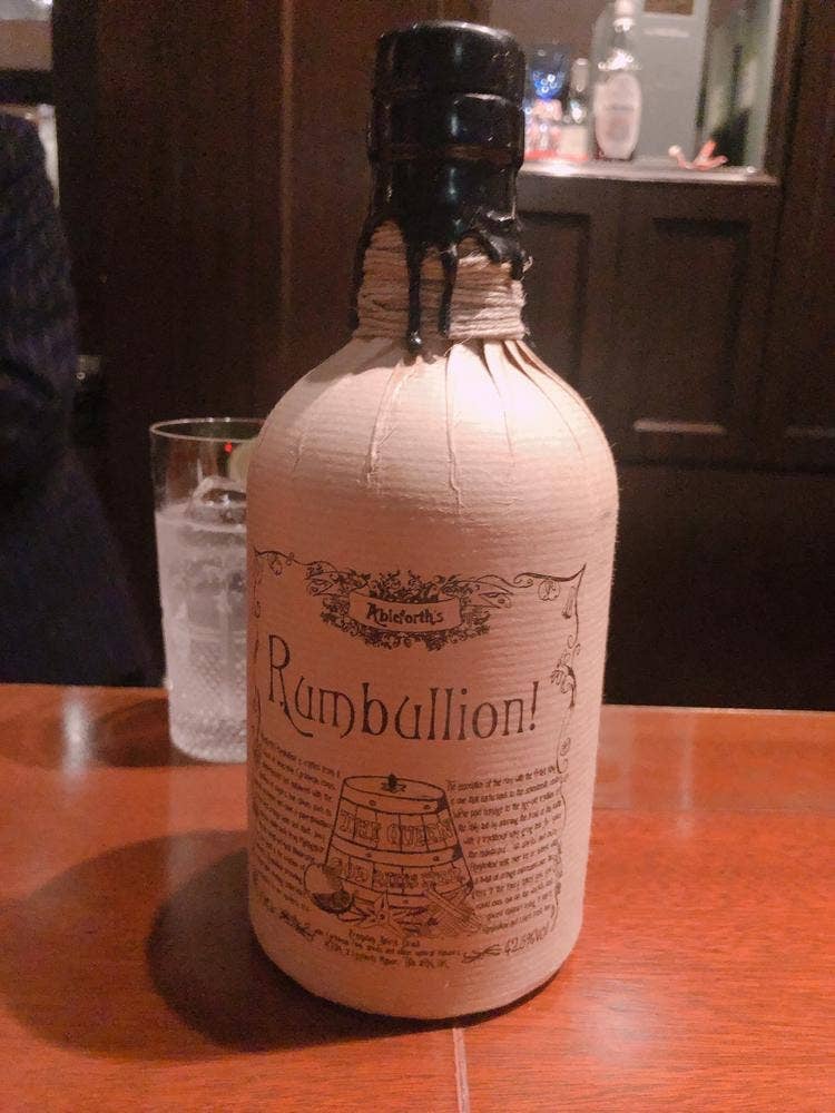 Bar Noir