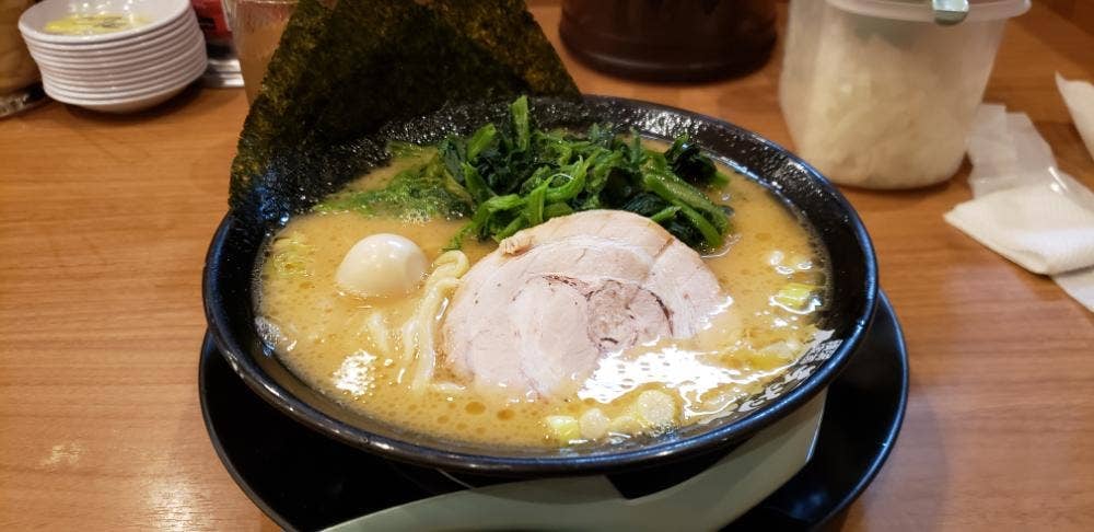 横浜家系ラーメン 町田商店 堺三宝町店
