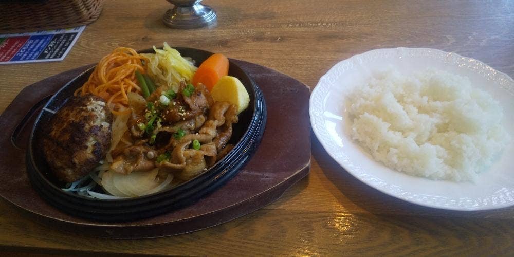 炉舎 本店