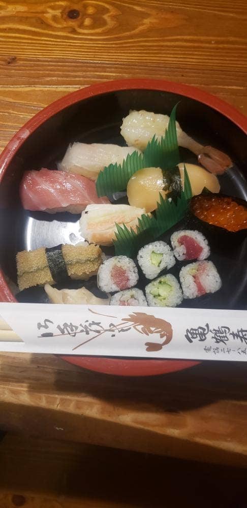 亀鶴寿司