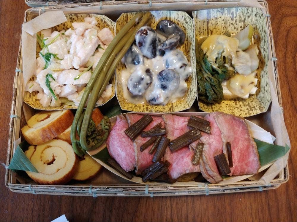 出張料理DECO