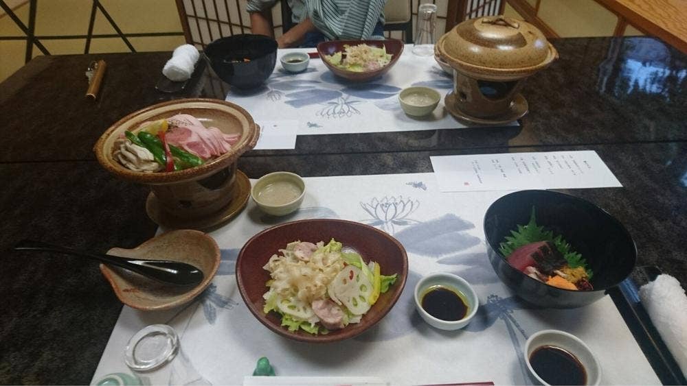 はたご小田温泉 茶寮 清泉亭