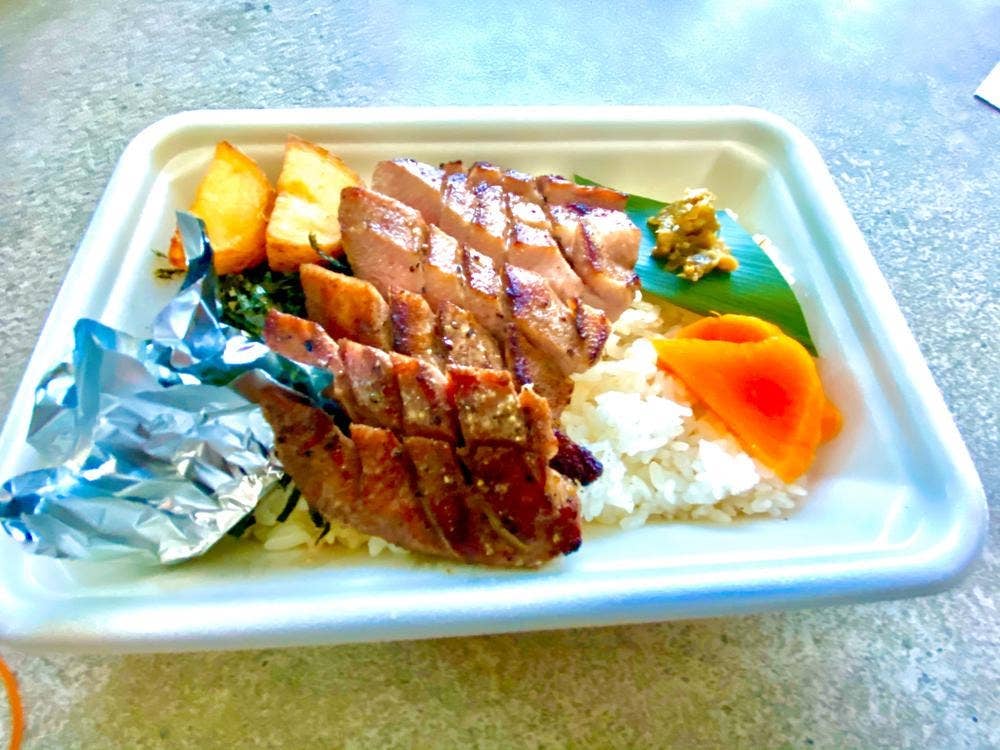 牛タンと自家製そばのお店 そばのれん