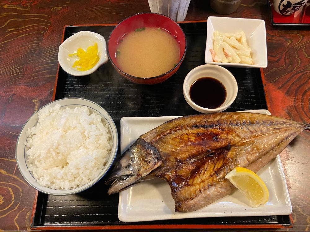 炭焼き酒場 志