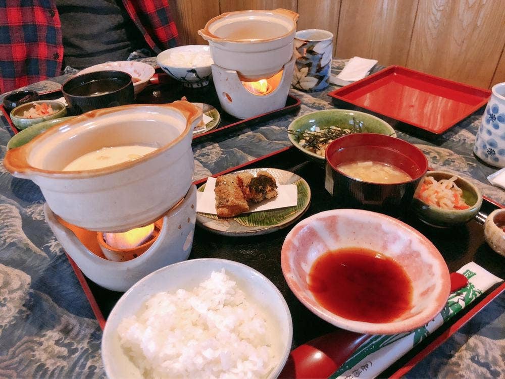 春秋園 志野・織部庵