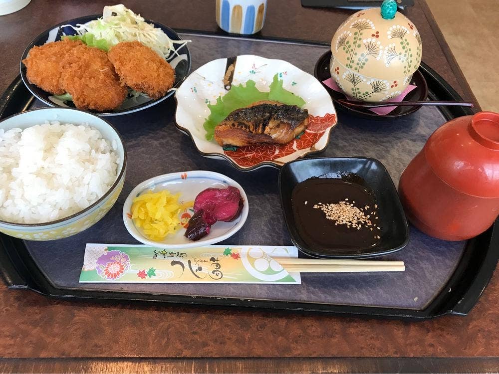 つじ萬