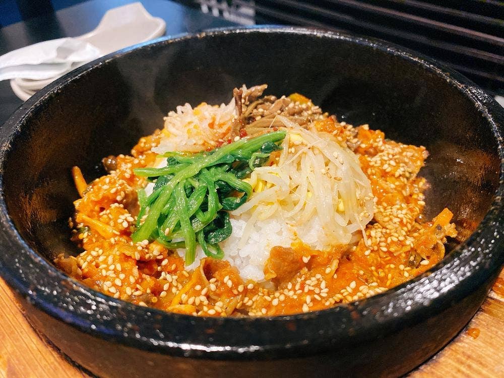 韓国料理 benibeni 南森町店