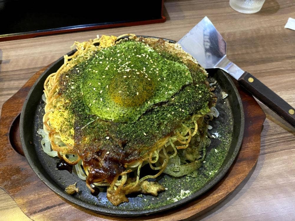 広島風お好み焼き はここ