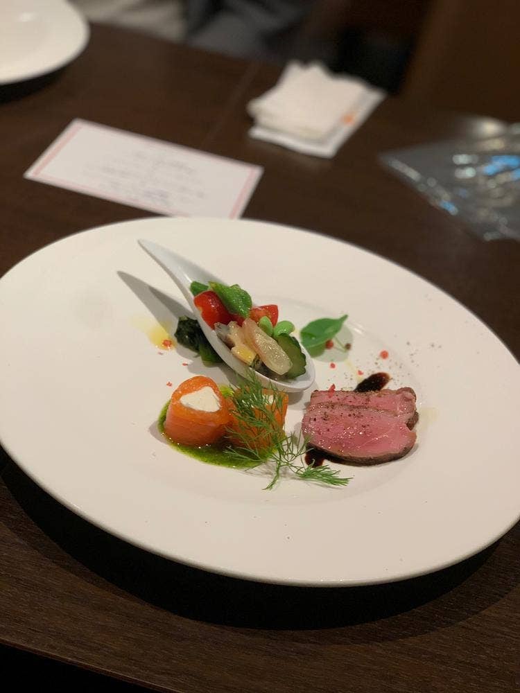 LINK DINING