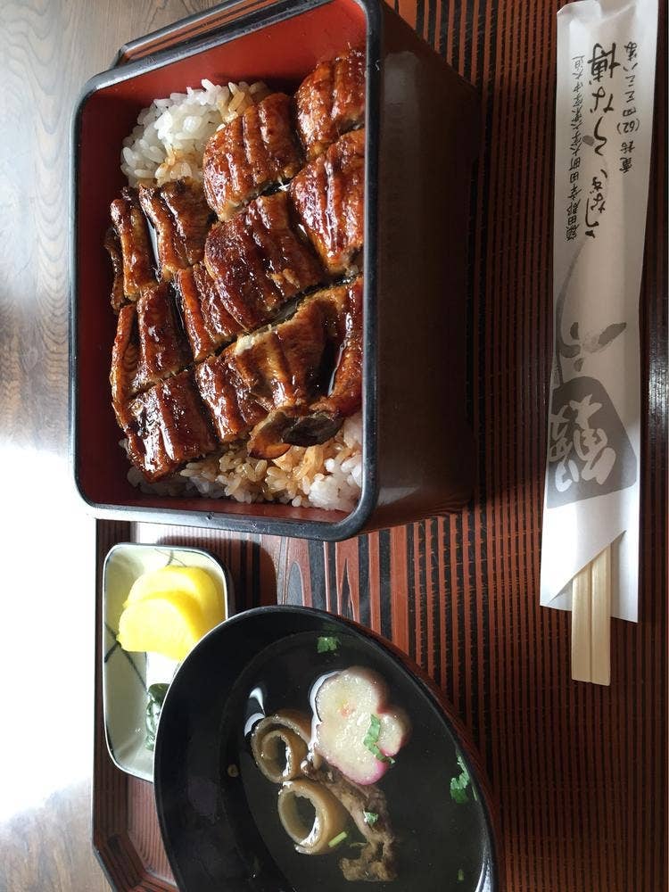 うな博