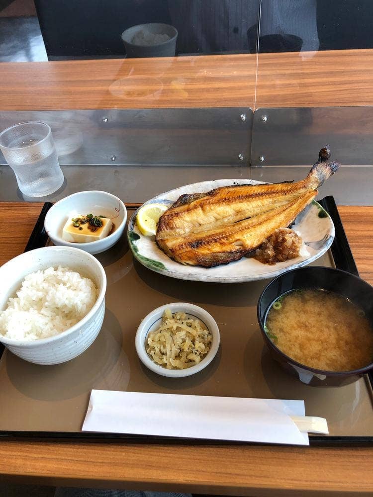 やよい軒 館林緑町店