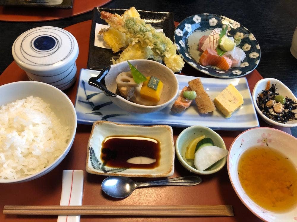 味家山崎