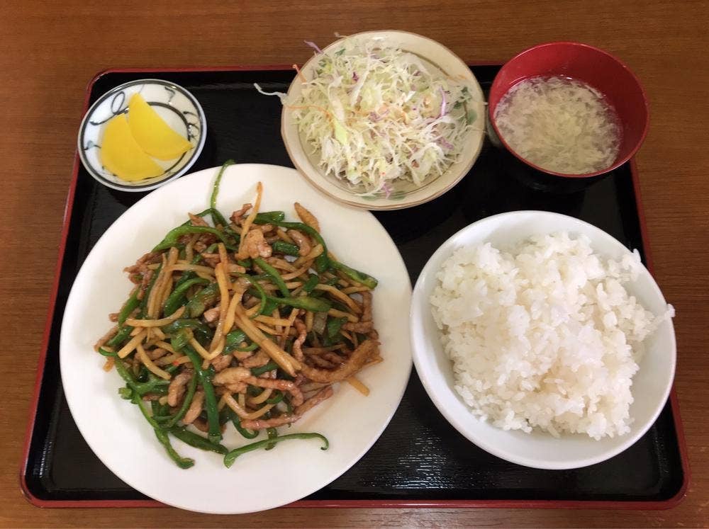 中華料理 幸福亭