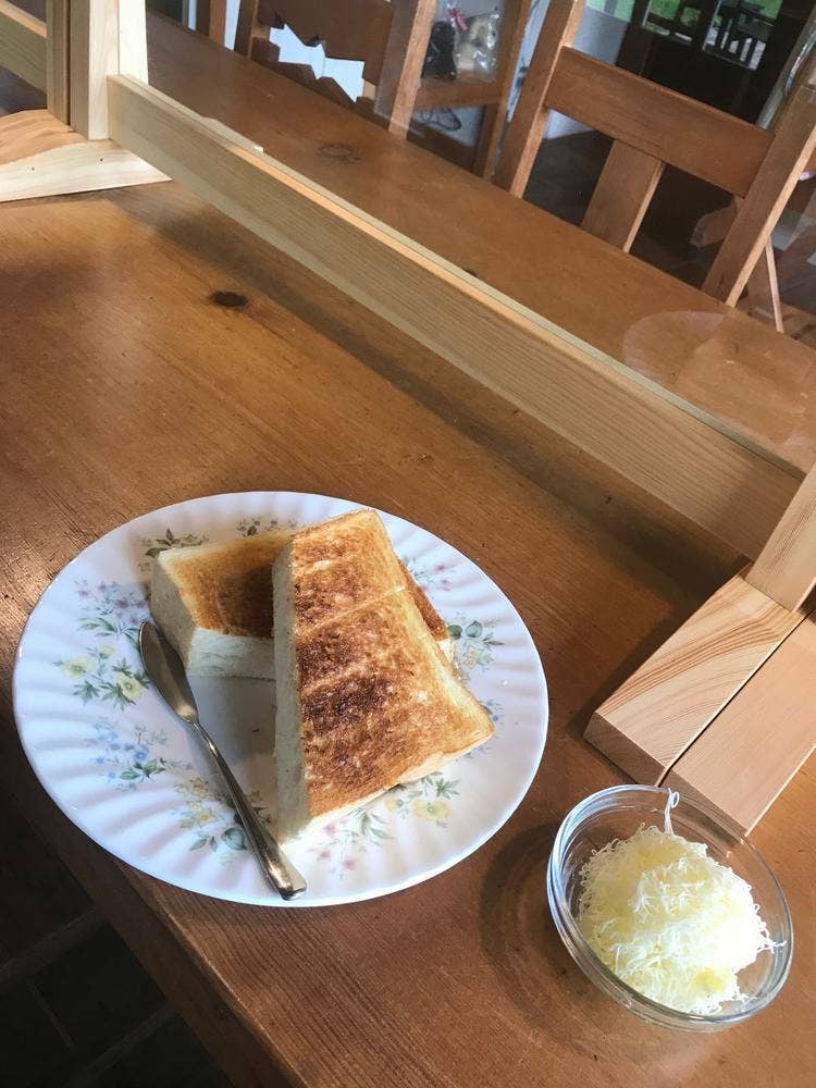 KAKI's cafe