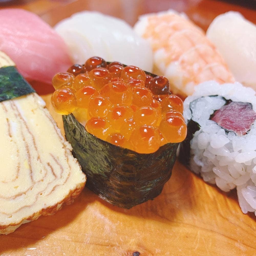 おかめ鮨