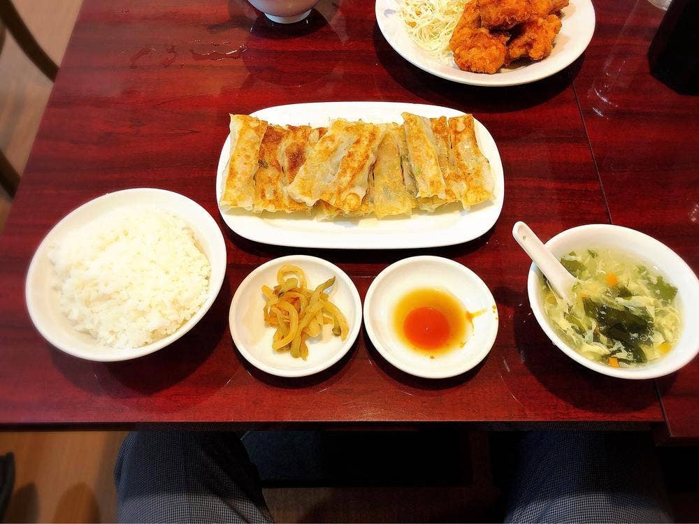 九段下 藤井屋 餃子専門店