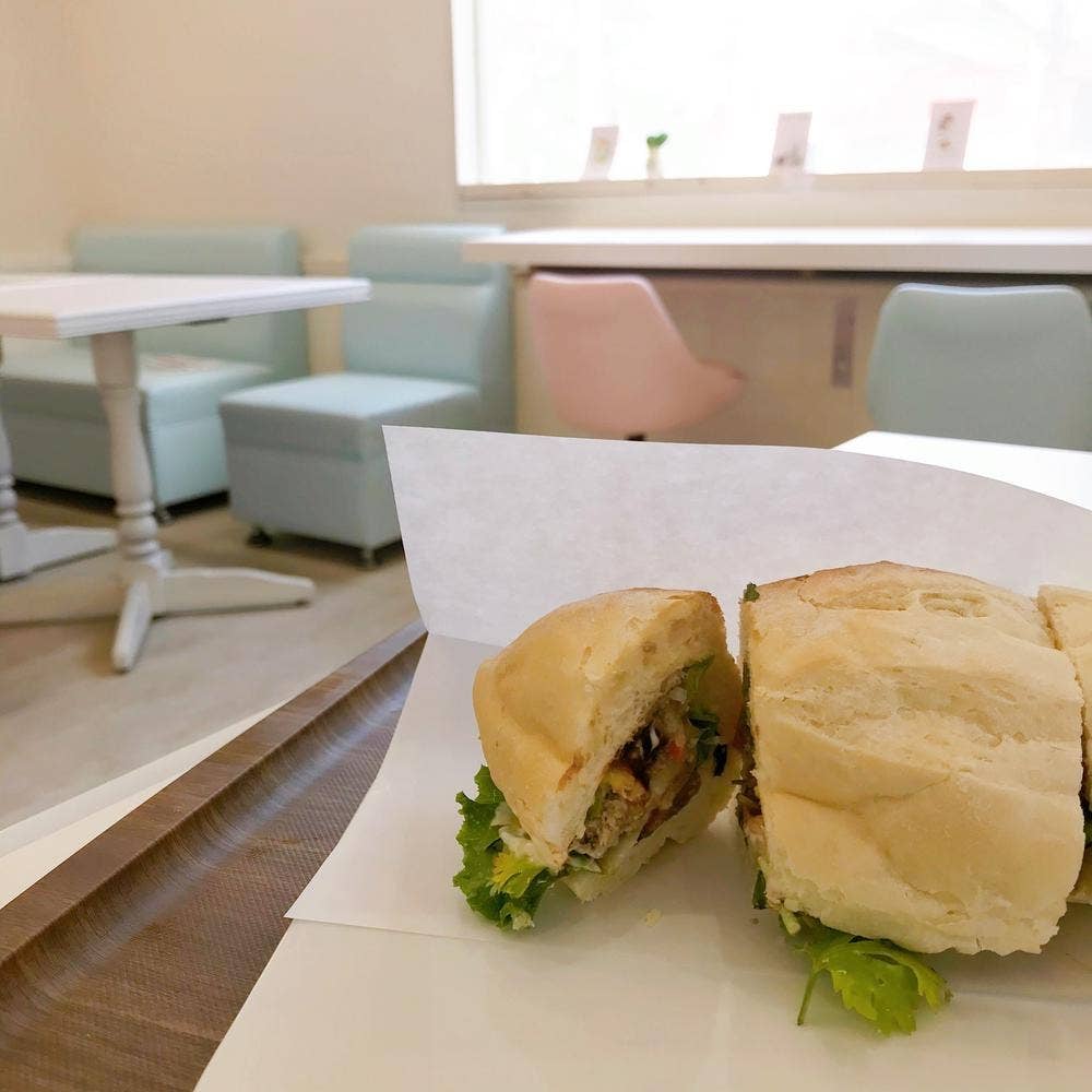 Saigon Cafe