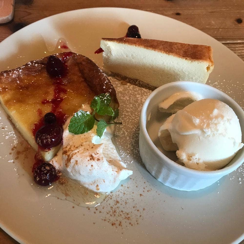 RAG CAFE-Ragged edge coffee house