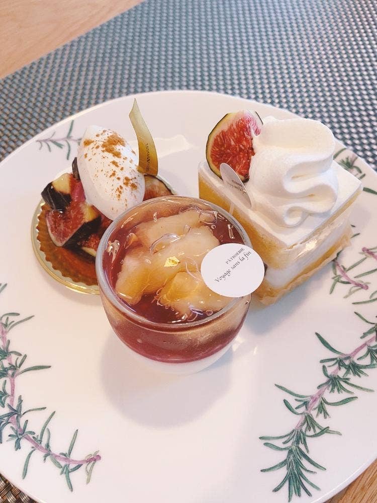 PATISSERIE Voyage sans la fin