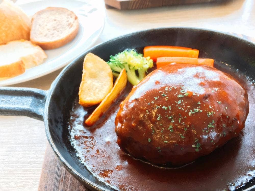 IZUMI café & bistro