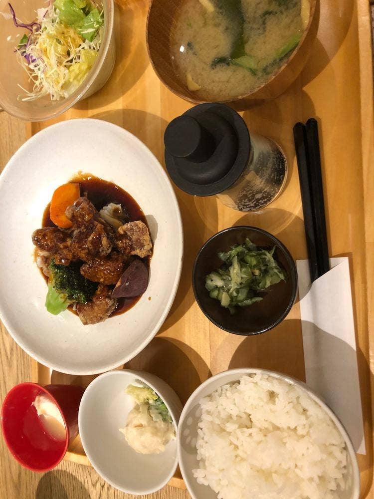 おぼんdeごはん EQUiA志木店