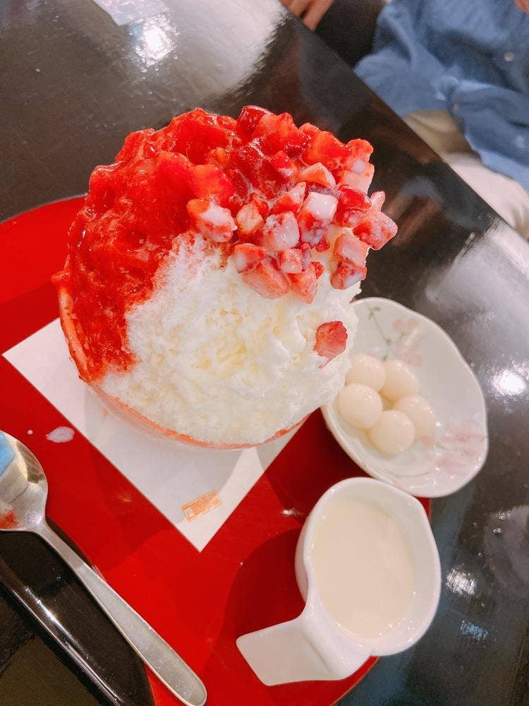 あんみつ抹茶処 雷門まとい