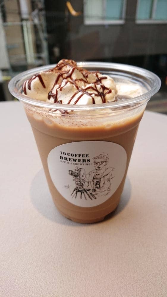 10 COFFEE Brewers dot.