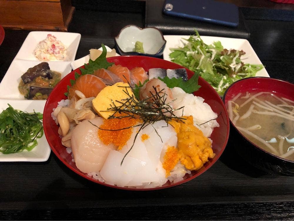 分家 ひげ船長 よしのり店