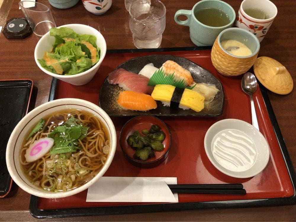 まるまつ 愛子店