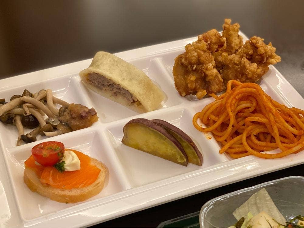 カフェレストラン アイリス