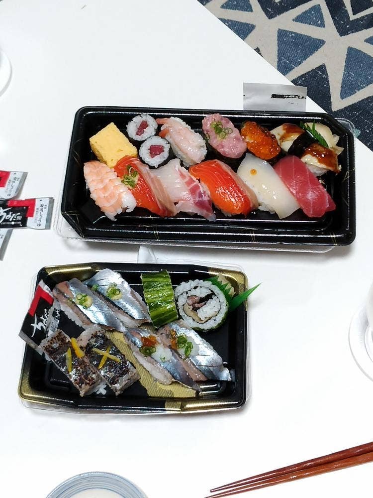 ちよだ鮨 トレッサ横浜店