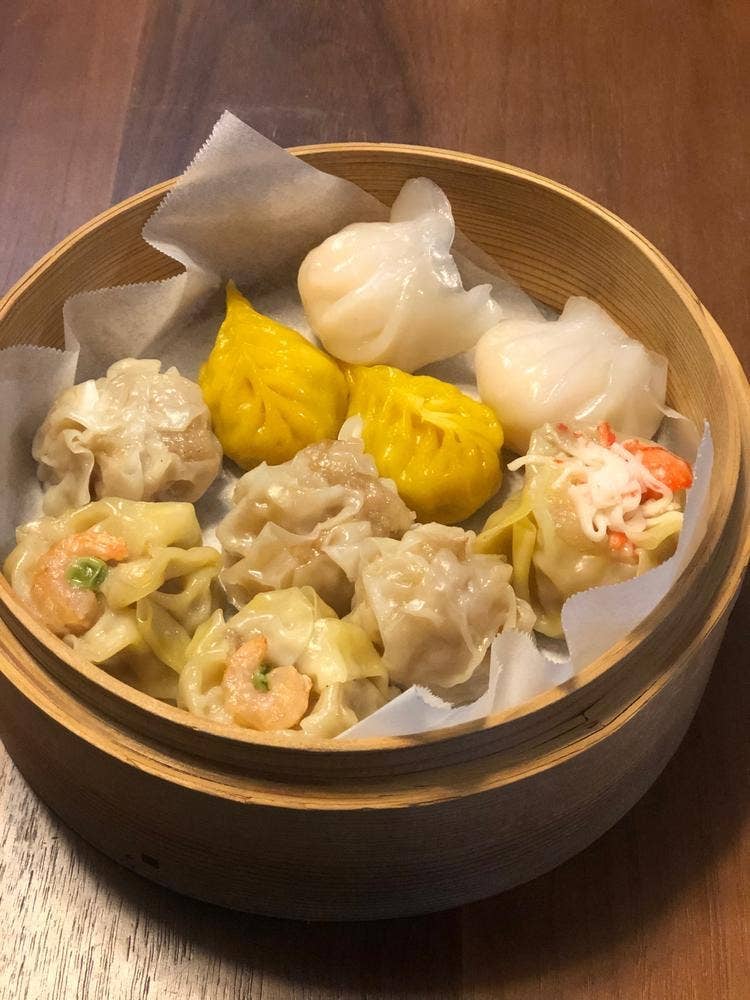 手作り豚まん専門店 龍福 長居駅前店