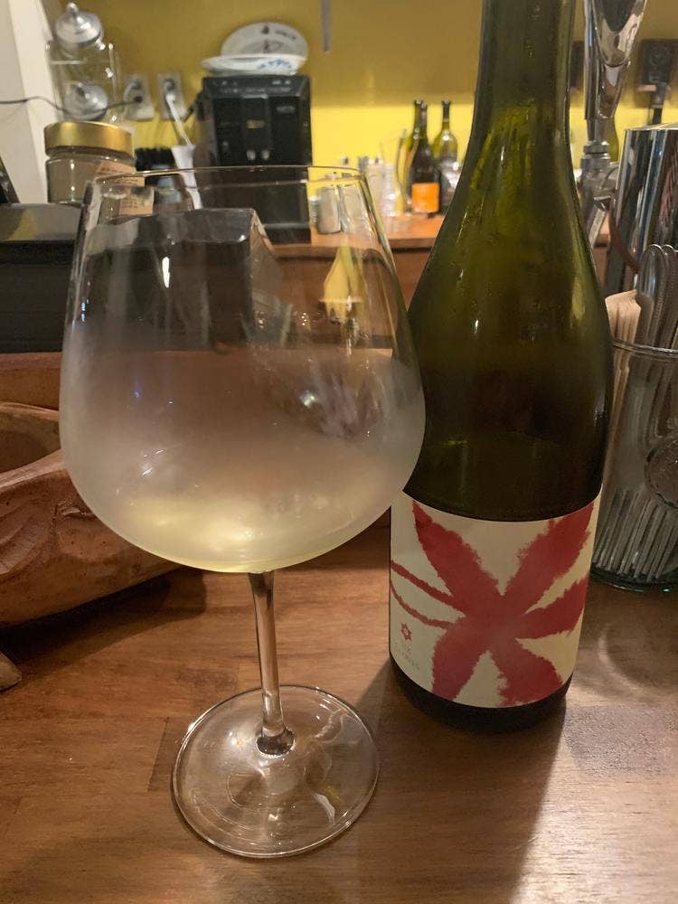 Wine Shop & 海BAL るすた