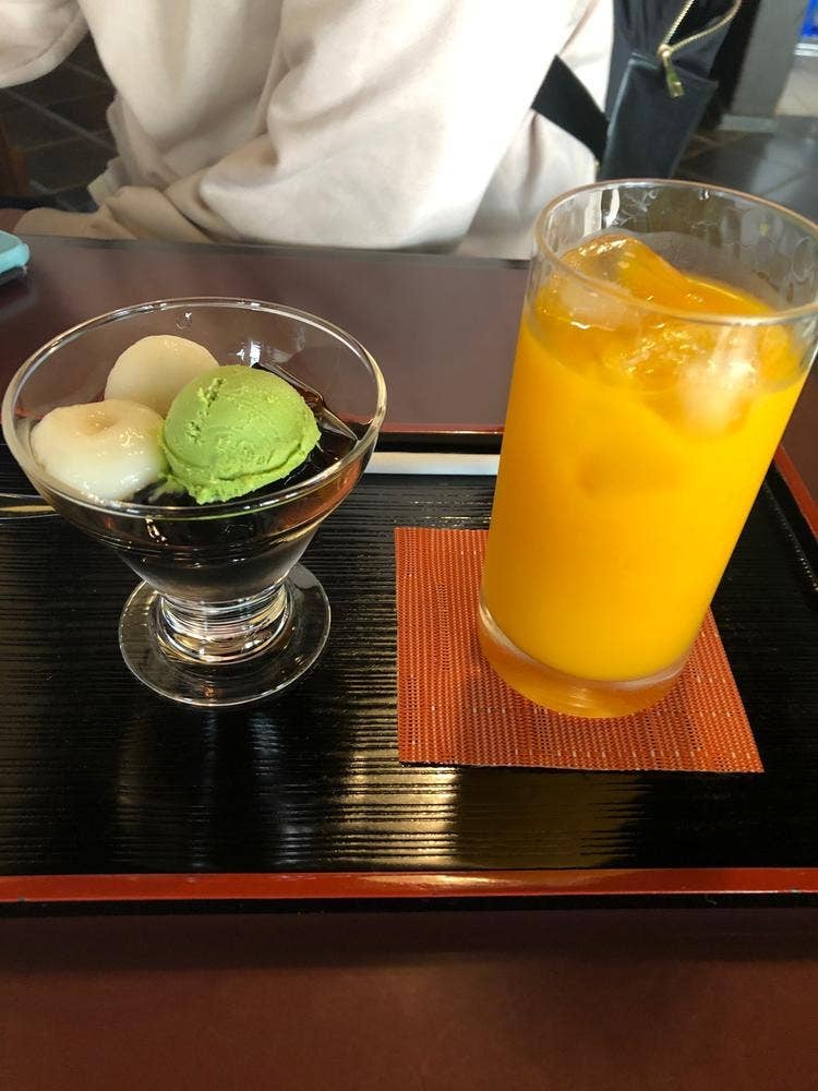 菓子舗 間瀬 網代駅前店