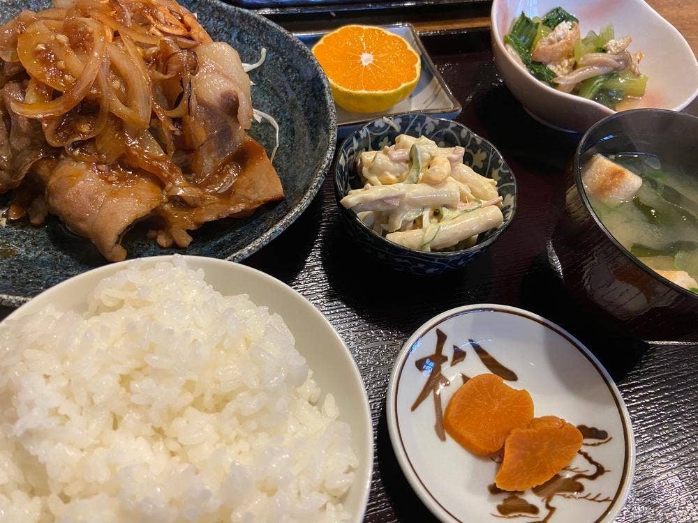 盛まつ