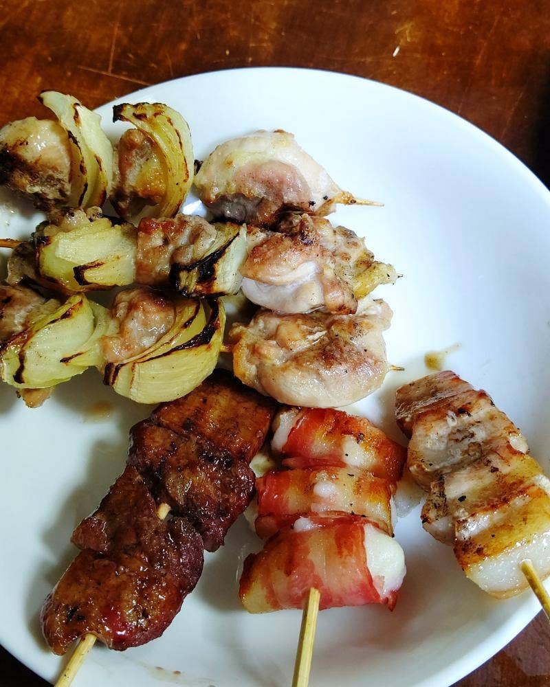 炭火焼き鳥 とりうまっ!