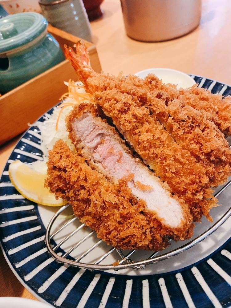 厚切りとんかつ よし平 和歌山バイパス店