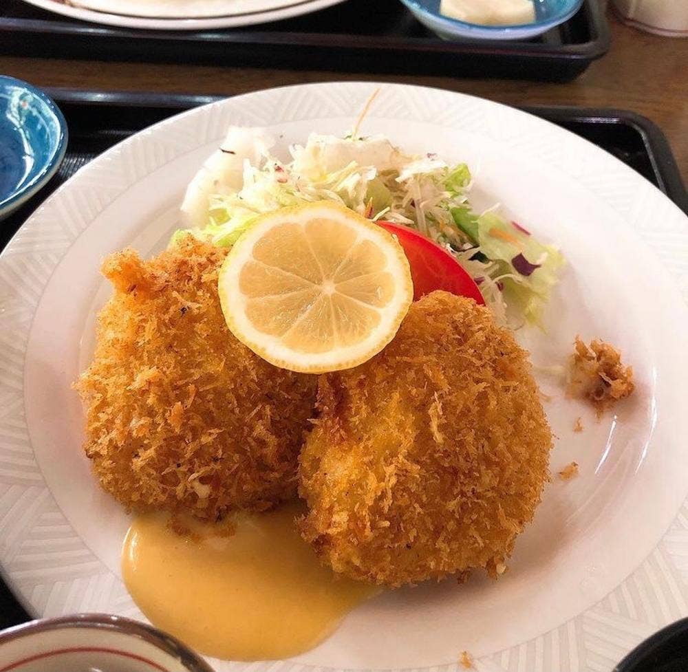 ピオニ
