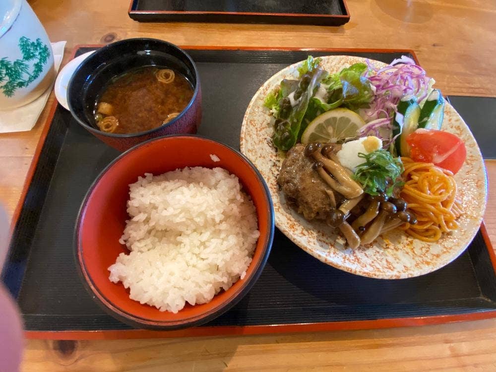 レストランいいたか