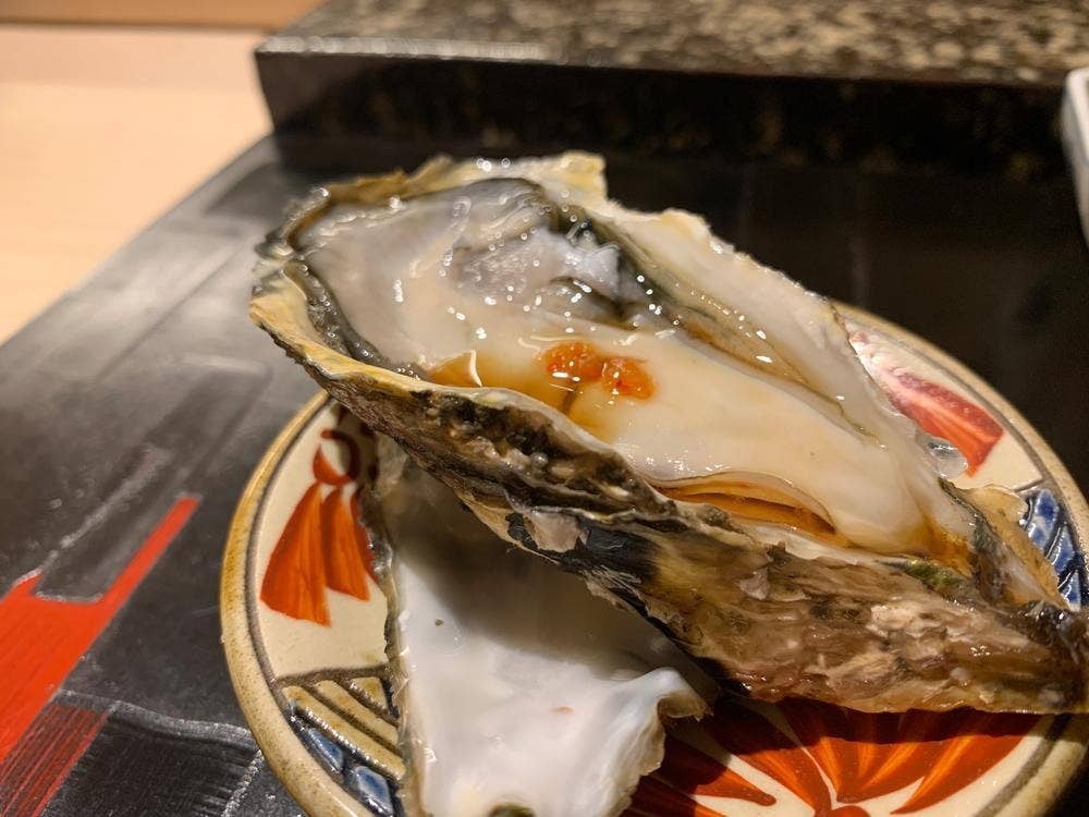 鮨とみ田