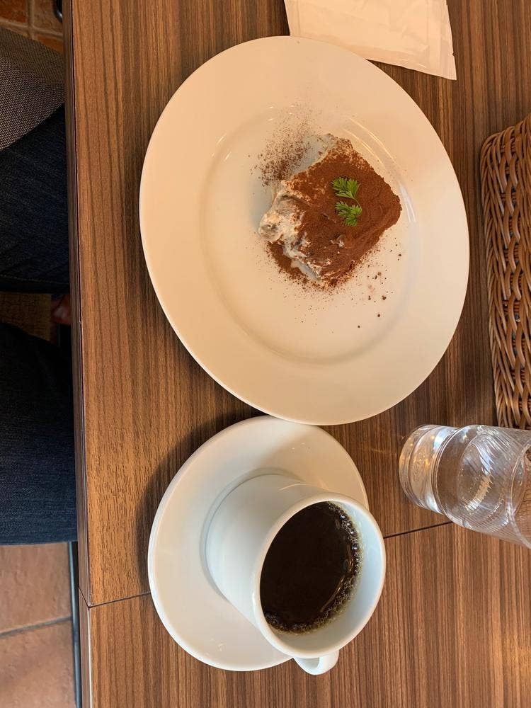 イタリアン&シーフードレストランバー パラディソ