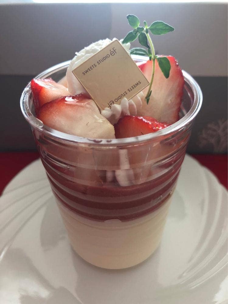 SWEETS STUDIO eF