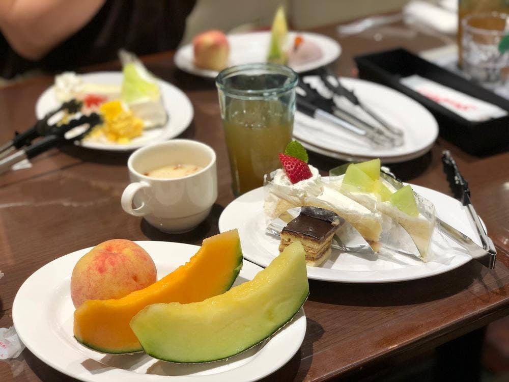スイーツパラダイス クレフィ三宮店