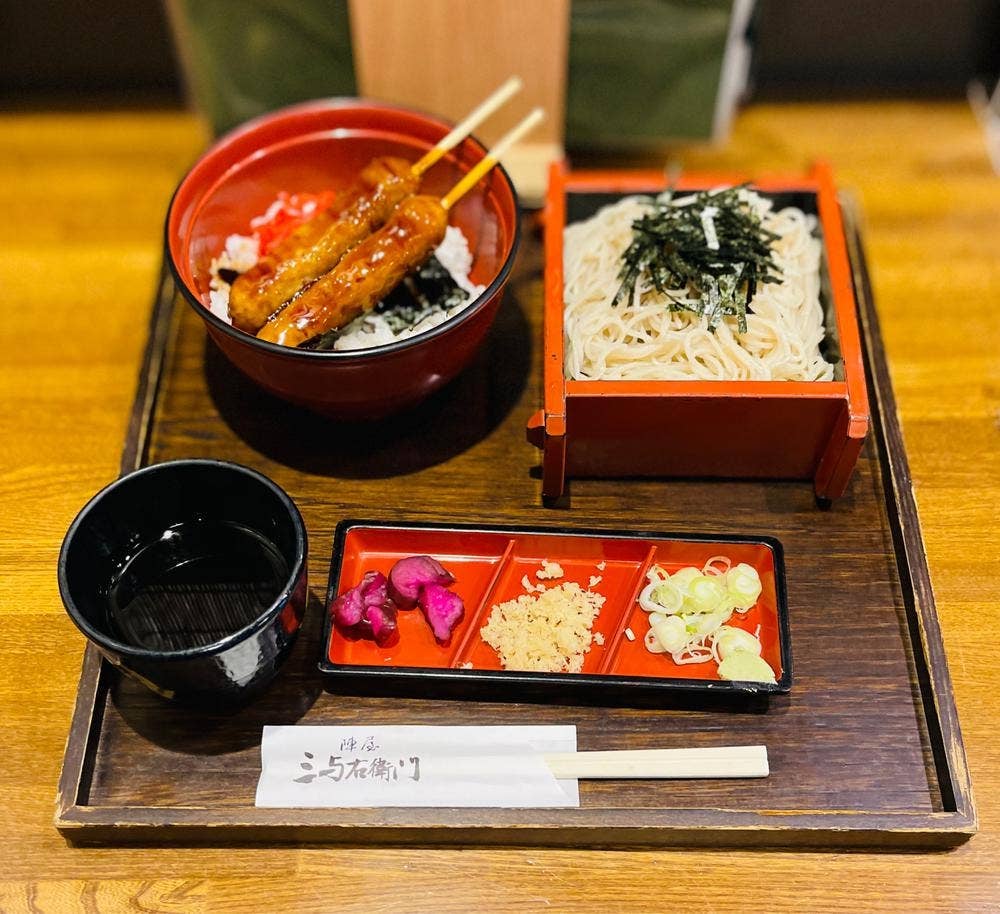 陣屋 三与右衛門本町店